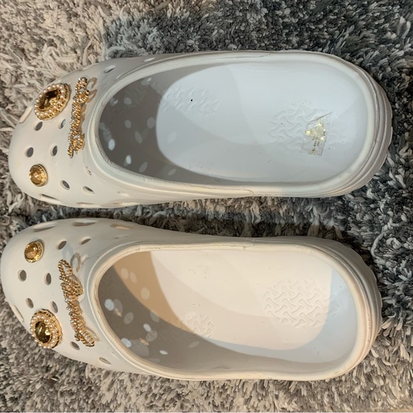 Clogs - Picture 4 of 5